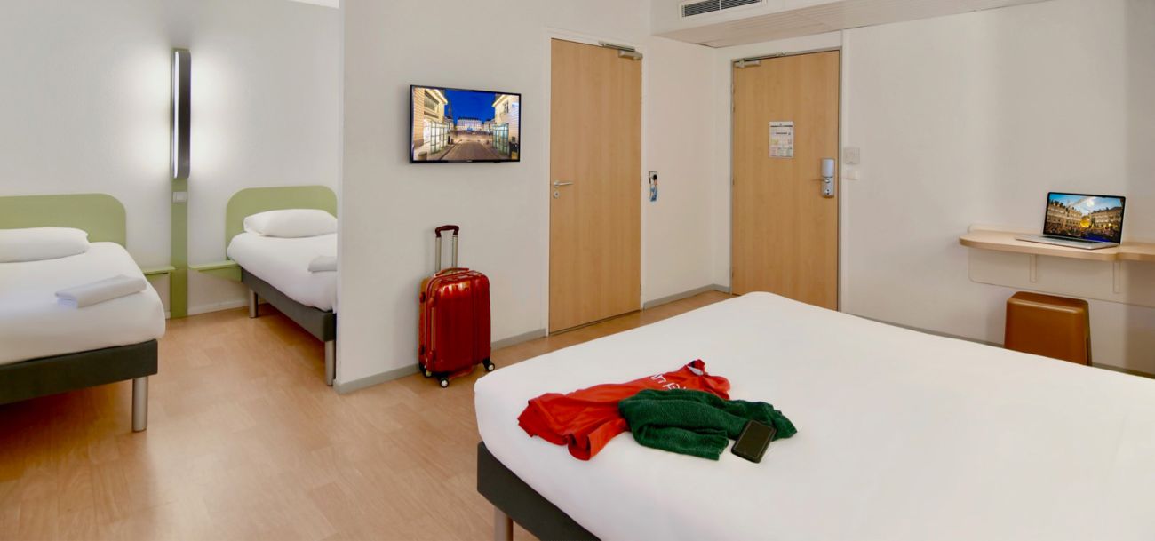 Chambre famille de l'hôtel Ibis Budget Nantes Rezé aéroport